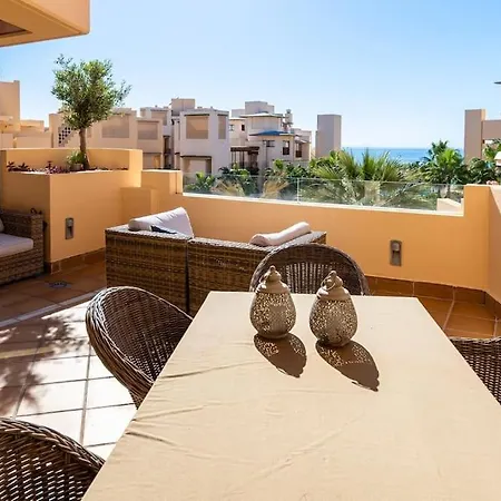 3br Penthouse With Private Pool Apartamento Estepona